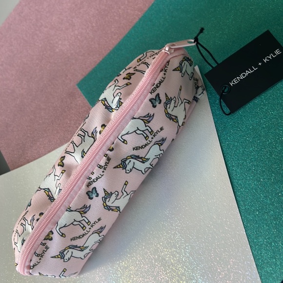 Kendall + Kylie Makeup Pouch Cosmetic Bag Multi Purpose Pouch - Picture 5 of 5